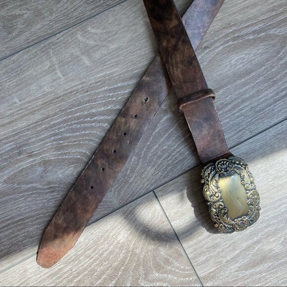 Western style Buckle Belt - Picture 5 of 12